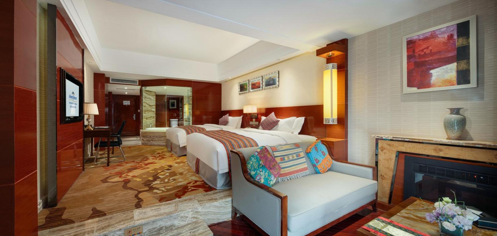 Howard Johnson Tian Yuan Jiuzhaigou Exterior photo